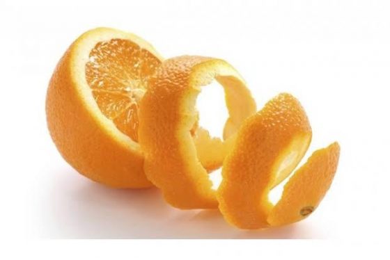 Compostagem doméstica: o que fazer com cascas de laranja?